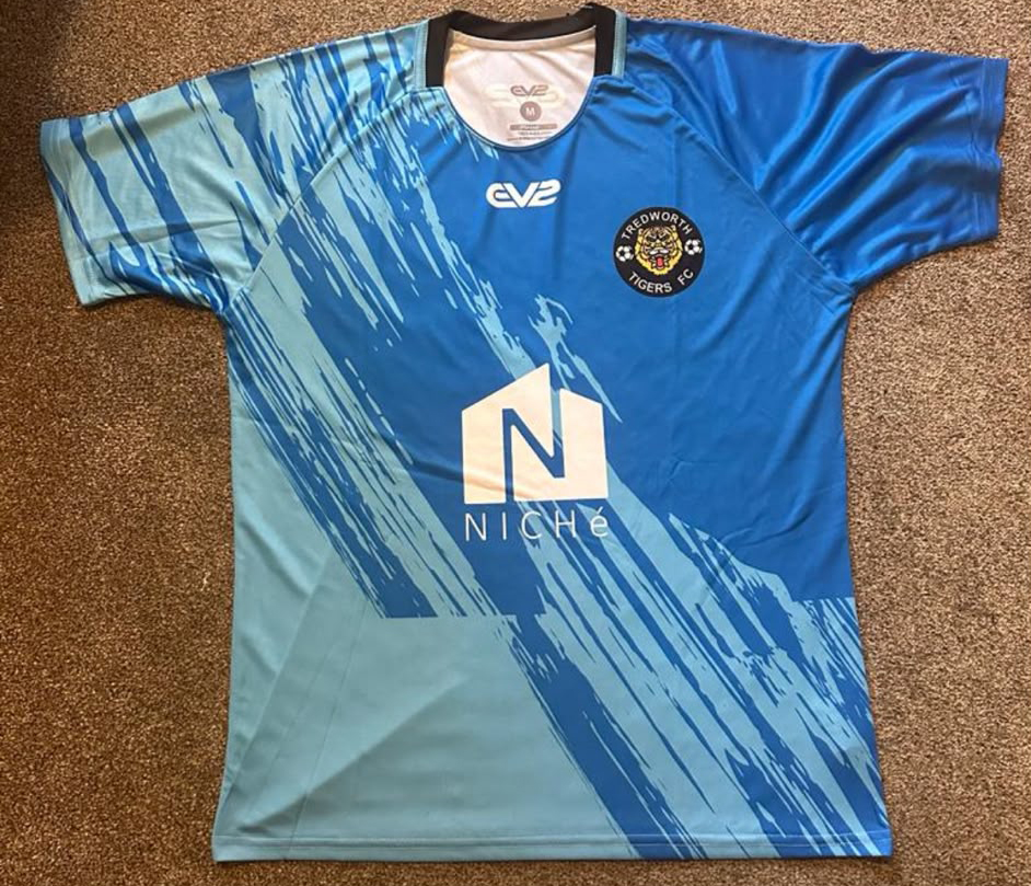 AFC Bibury away shirt